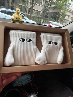 Hand in hand socks